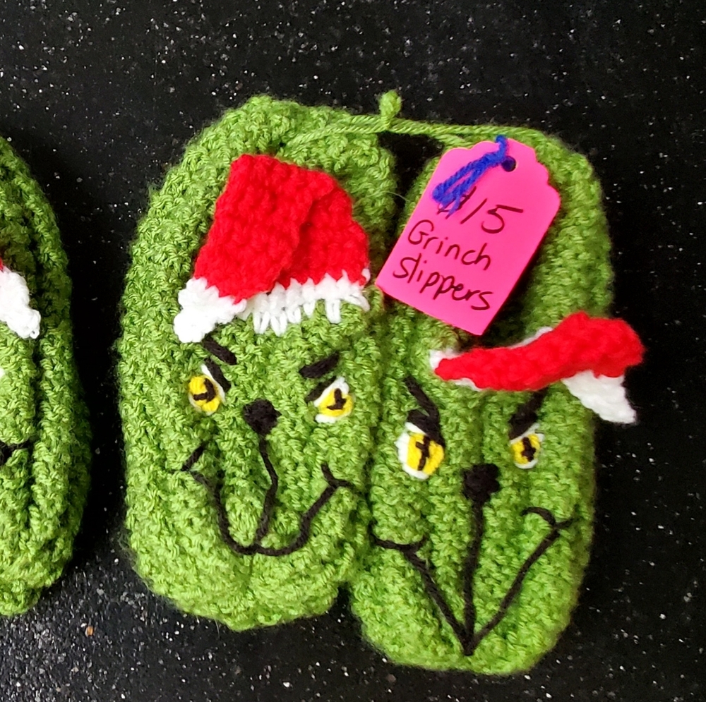 Green Grinch Slippers with Red Hat